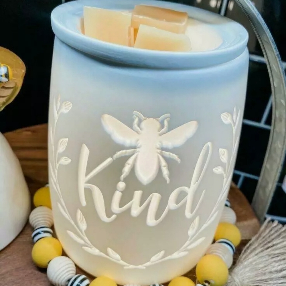 Be Kind Scentsy Warmer